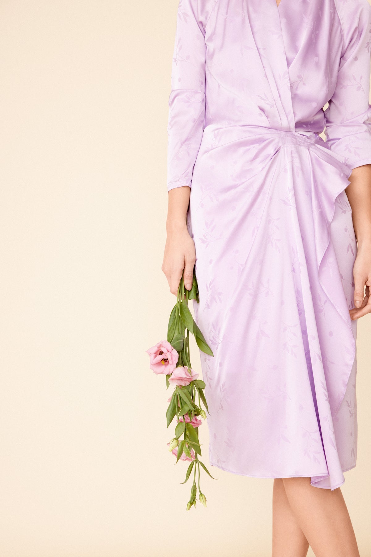 Vestido Solange Lilac · Wisteria · - Bruna